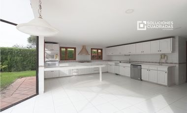 Arriendo Casa Campestre en Condominio Sopo Hatogrande