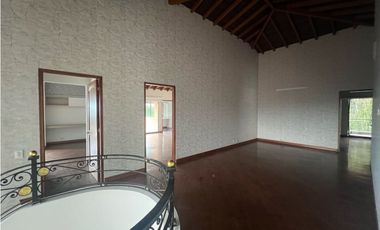 Casa en Arriendo en El Poblado sector Tesoro