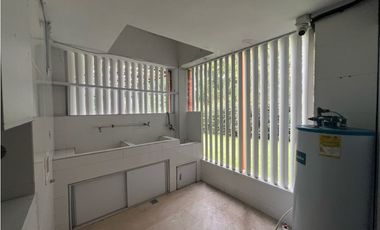 Casa en Arriendo en El Poblado sector Tesoro