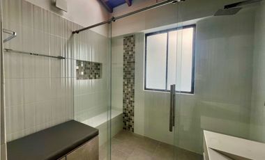 Casa en Arriendo en El Poblado sector Tesoro