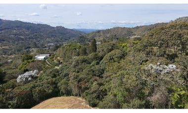 Lote en Venta en El Retiro Unidad Cerrada con Vistas Panorámicas