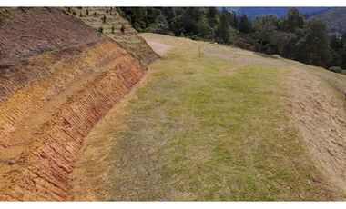 Lote en Venta en El Retiro Unidad Cerrada con Vistas Panorámicas