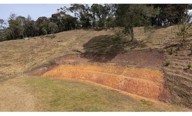 Lote en Venta en El Retiro Unidad Cerrada con Vistas Panorámicas