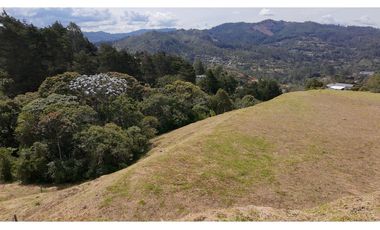 Lote en Venta en El Retiro Unidad Cerrada con Vistas Panorámicas