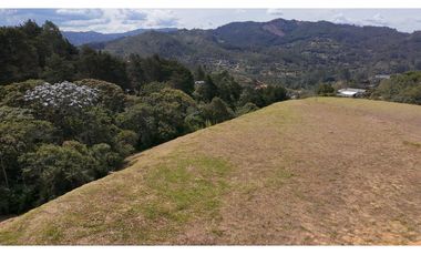 Lote en Venta en El Retiro Unidad Cerrada con Vistas Panorámicas