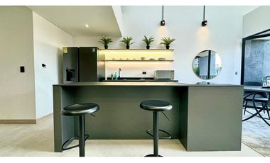 VENTA DE PENTHOUSE EN LAURELES