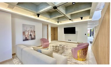 VENTA DE PENTHOUSE EN LAURELES