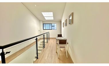 VENTA DE PENTHOUSE EN LAURELES