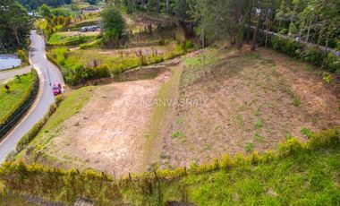 Venta de Lote en Condominio San Vicente de Ferrer