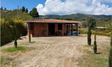 Finca para la Venta Gómez Plata Vereda la estrella