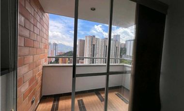 Se arrienda apartamento en Sabaneta - La Doctora