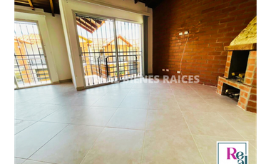 Casa Unifamiliar en Venta – Unidad Abierta en La Ceja