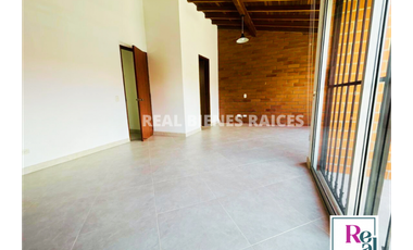 Casa Unifamiliar en Venta – Unidad Abierta en La Ceja