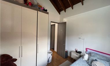 Divina casa en renta Chía