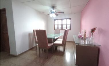 CASA EN VENTA EN LAS MERCEDES