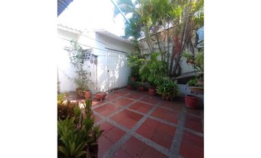 CASA EN VENTA EN LAS MERCEDES