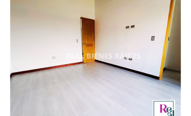 Casa unifamiliar en venta en unidad abierta