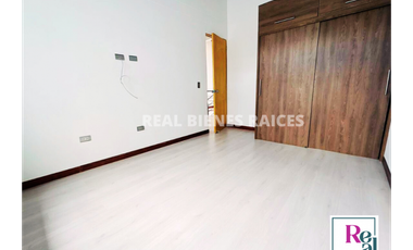 Casa unifamiliar en venta en unidad abierta