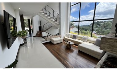 VENTA DE CASA CAMPESTRE EN CIRCASIA, QUINDO, COLOMBIA