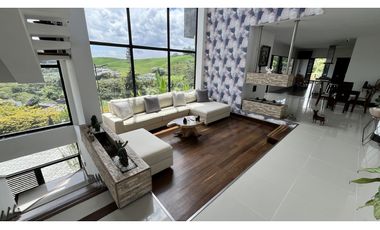 VENTA DE CASA CAMPESTRE EN CIRCASIA, QUINDO, COLOMBIA