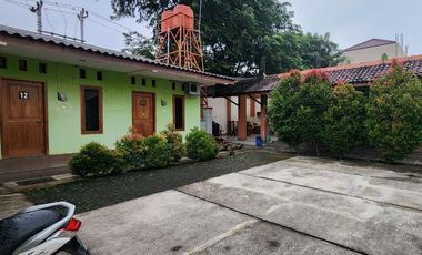 Rumah tempat usaha plus Kost Exclusive di Solo Kota