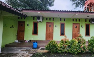Rumah tempat usaha plus Kost Exclusive di Solo Kota