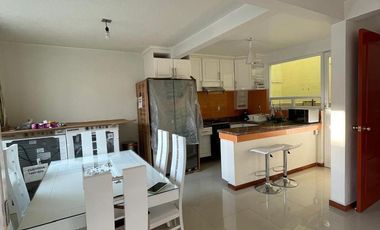 Casa en Renta en San Miguel Totocuitlapilco, Metepec