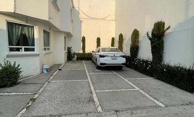 Casa en Renta en San Miguel Totocuitlapilco, Metepec
