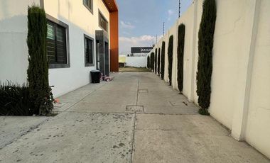 Casa en Renta en San Miguel Totocuitlapilco, Metepec