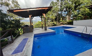 VENTA CASA EN ALTOS DEL MARIA CON PISCINA PRIVADA 1318M2