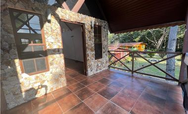 VENTA CASA EN ALTOS DEL MARIA CON PISCINA PRIVADA 1318M2