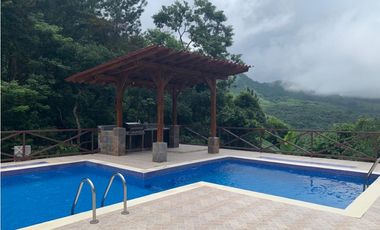 VENTA CASA EN ALTOS DEL MARIA CON PISCINA PRIVADA 1318M2