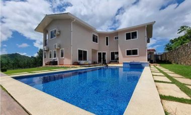 CASA EN ALTOS DEL MARIA CON PISCINA 5 RECAMARAS CV