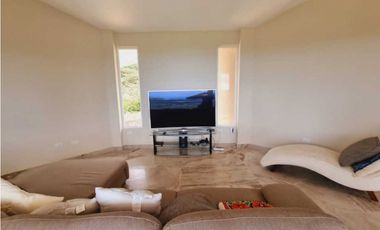 CASA EN ALTOS DEL MARIA CON PISCINA 5 RECAMARAS CV