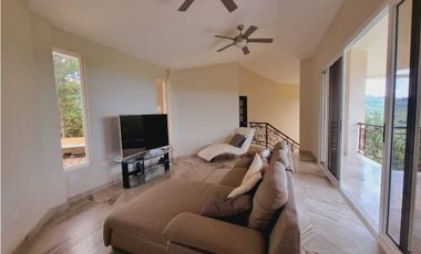 CASA EN ALTOS DEL MARIA CON PISCINA 5 RECAMARAS CV