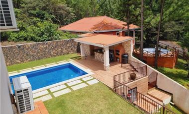 CASA EN ALTOS DEL MARIA CON PISCINA 5 RECAMARAS CV