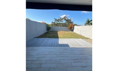 MILLA 8 / GREEN VILLAGE / 3 HABITACION / 240M / AIRE ACONDICIONADO