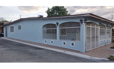 EL CRISOL VILLA VERONICA / 146M / 3 HABITACIONES / TERRAZA TECHADA JC