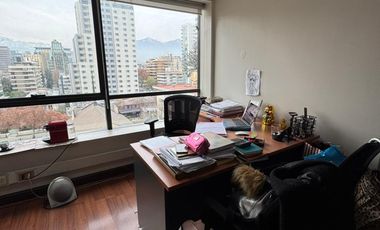 Venta oficina, Pio X, arrendada, MdelM