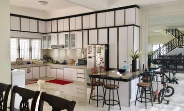 Dijual Rumah 2 Lantai di Perumahan Panorama jl Pramuka  Rumbai