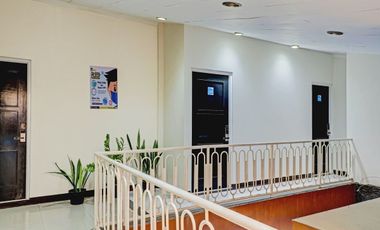 HOTEL AKTIF Strategis Di lokasi pusat kota Bandung