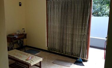 Rumah Luas dalam komplek PU Sawangan Depok Murah