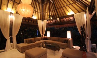 Dijual villa lantai 1 lokasi sanur bali