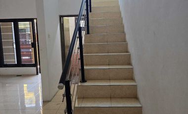 Sewa rmh 2Lt di perum lebak indah.10menit ke Unair,Dr soetomo