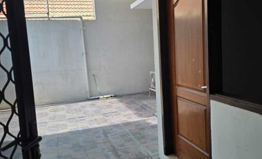 Sewa rmh 2Lt di perum lebak indah.10menit ke Unair,Dr soetomo