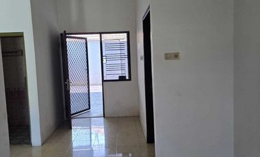 Sewa rmh 2Lt di perum lebak indah.10menit ke Unair,Dr soetomo