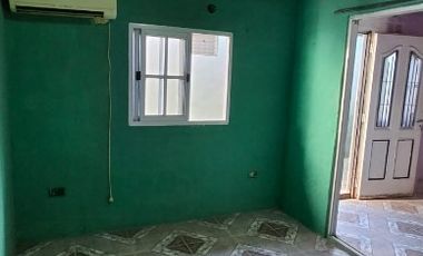 Casa con Departamento en venta en Merlo Norte