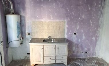 Casa con Departamento en venta en Merlo Norte