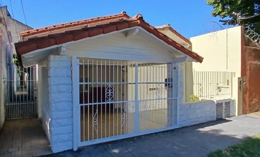 Casa PH en venta en Don Bosco Oeste