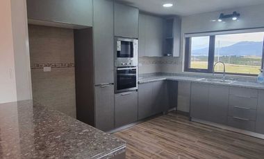 Casa en venta en COYHAIQUE